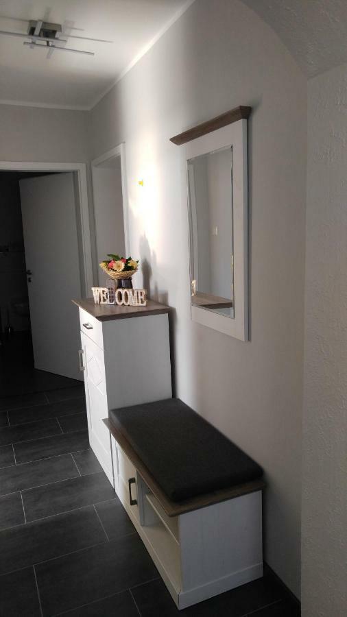 Ferienwohnung Am Freizeitpark Baerenloch Solingen Exterior photo